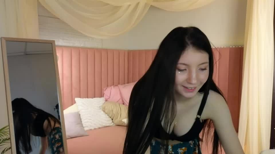 emmy_dreamy_ Adult Chat August 9, 2026