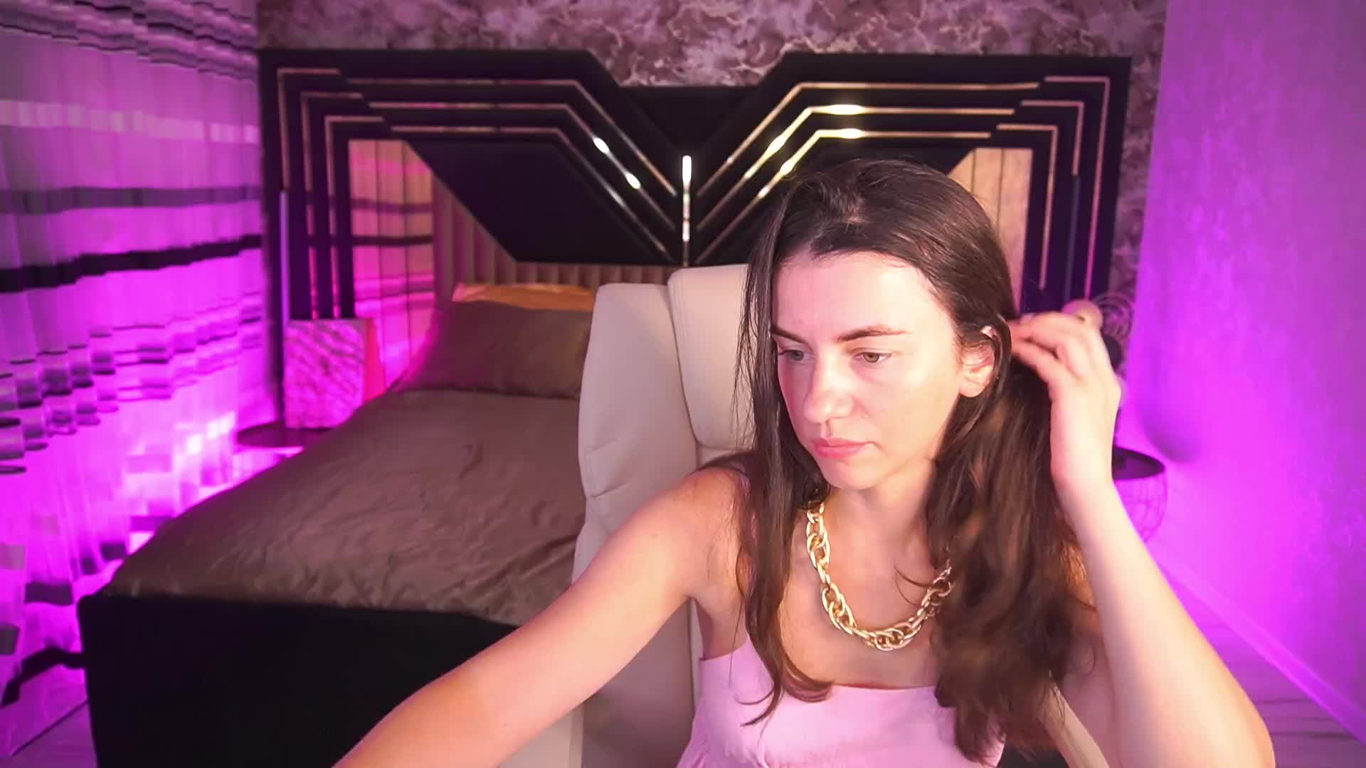 LittleJulii Adult Chat August 10, 2026