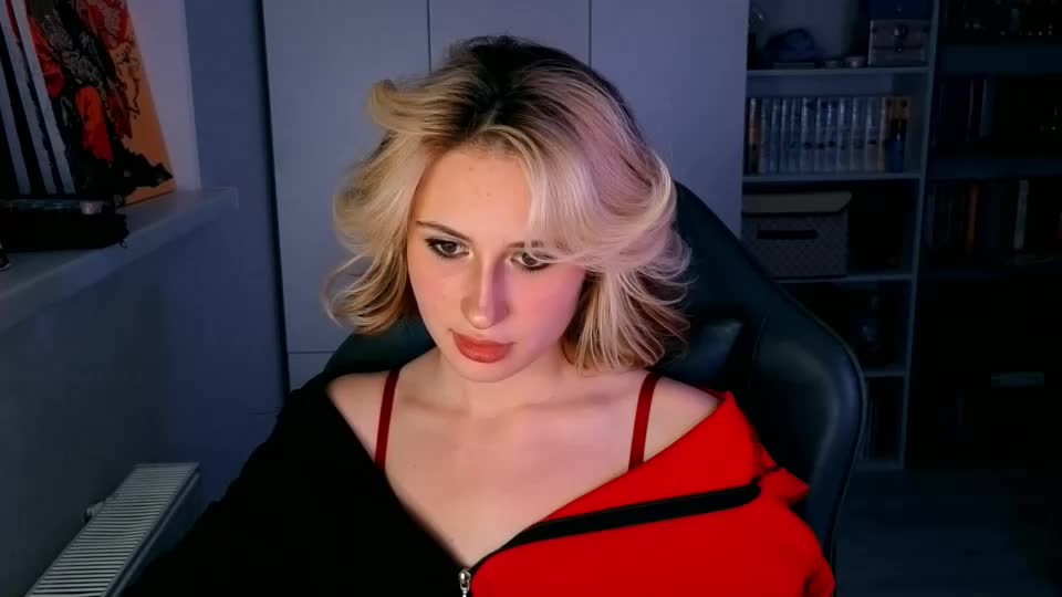 keti_moon Adult Chat August 10, 2026