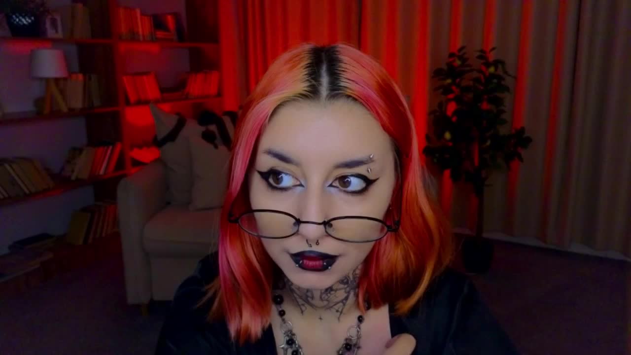MistressMarcelline Adult Chat August 10, 2026