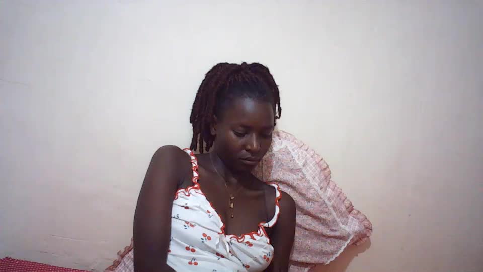 queen_0012 Adult Chat August 10, 2026