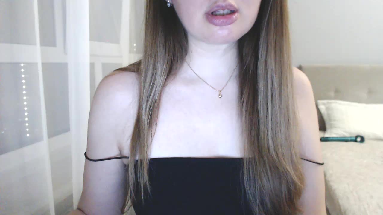 Foxy_k Adult Chat August 10, 2026