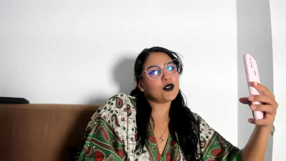 taty_gomez_ Adult Chat August 10, 2026
