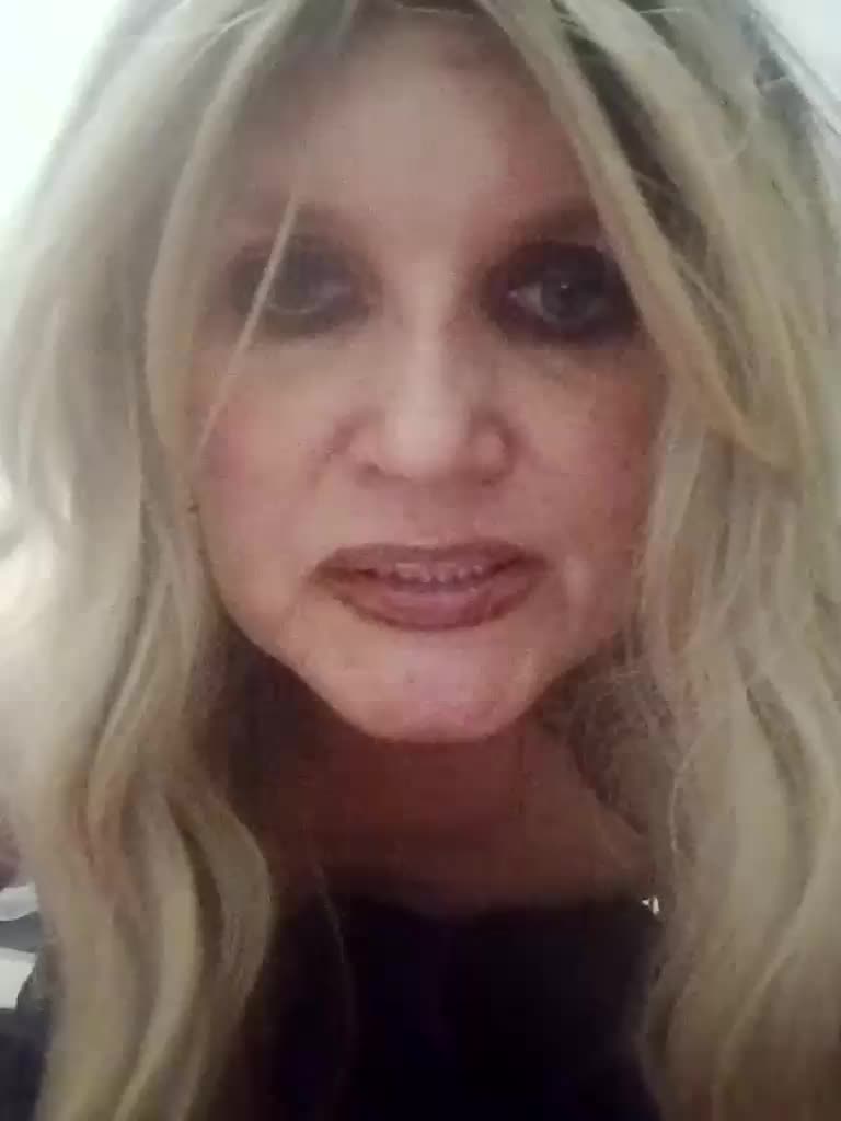 Kolibrii Adult Chat August 10, 2026