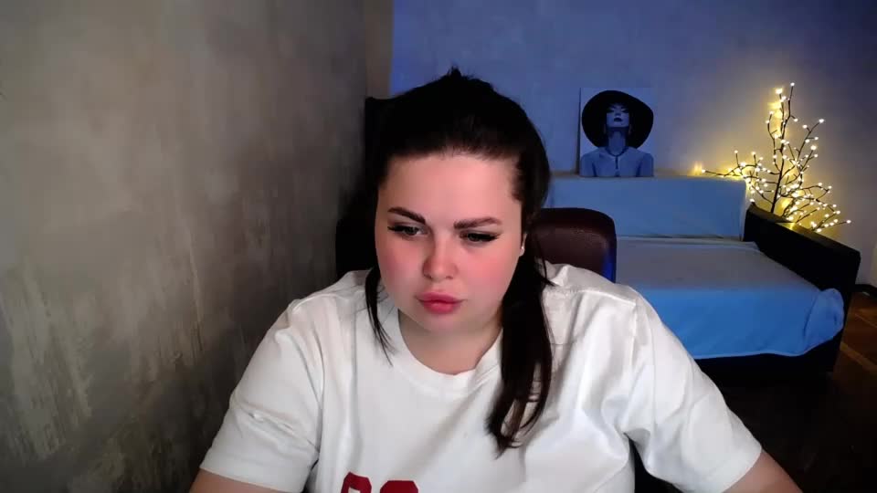 emma_jordan Adult Chat August 10, 2026