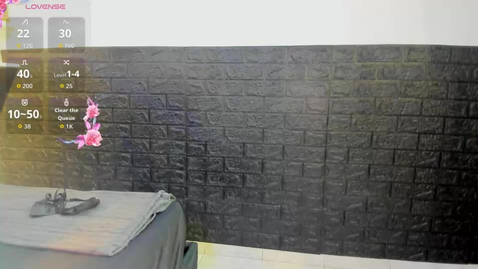valen_cute22 Adult Chat August 10, 2026