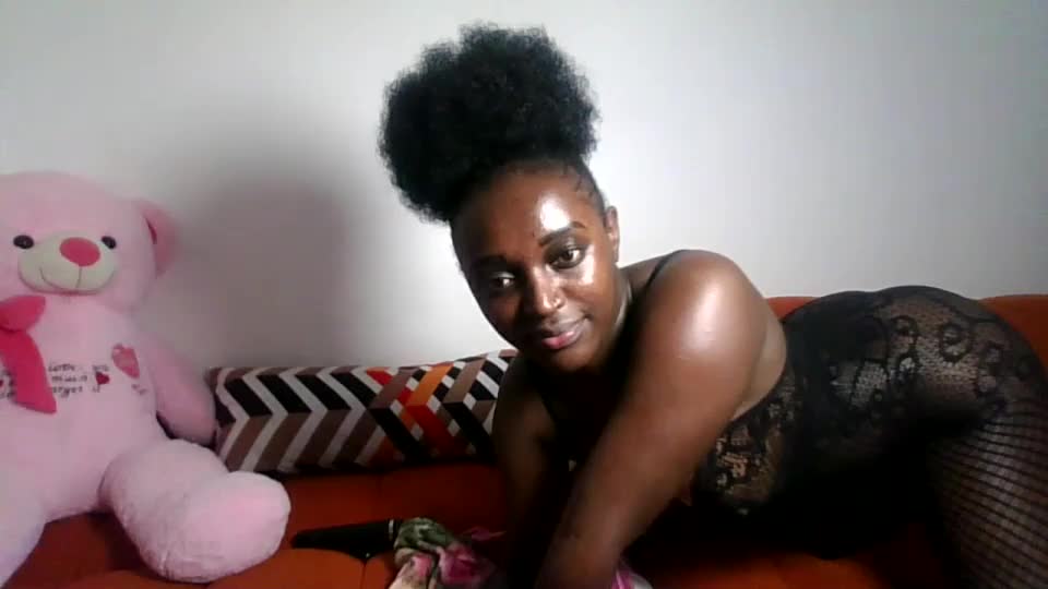 petite_asshley1 Adult Chat August 10, 2026