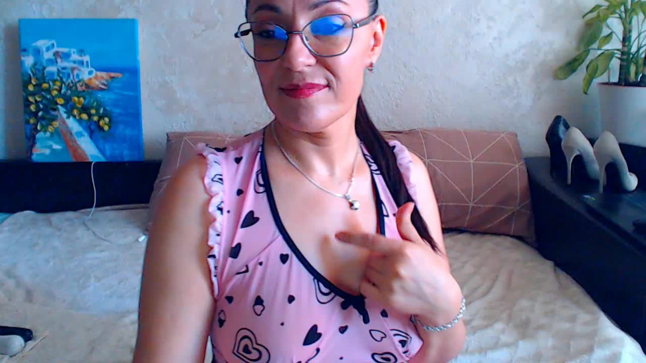JanetteKitty Adult Chat August 10, 2026