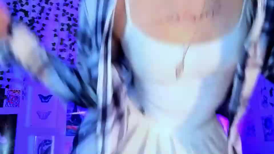 vanessaaustin Adult Chat August 10, 2026