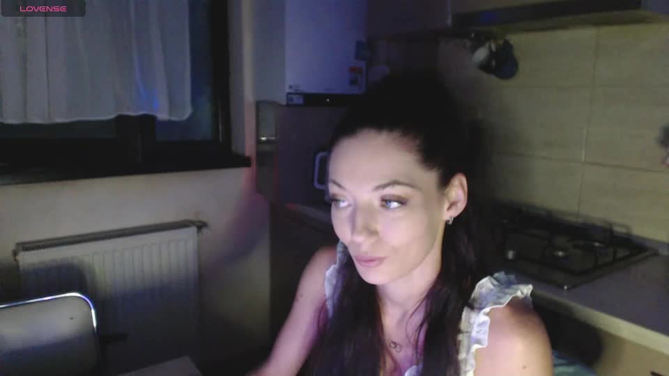 ayanagrumpixx Adult Chat August 10, 2026