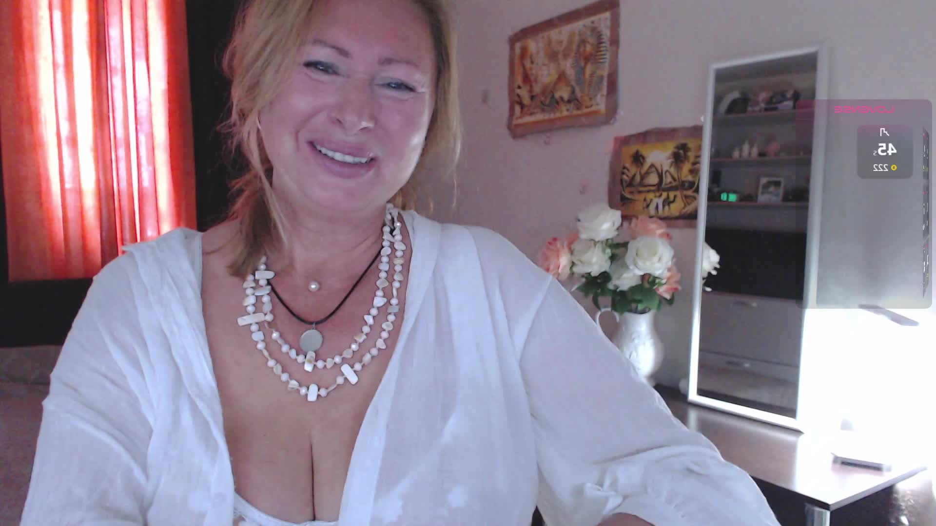HelenLoyd Adult Chat August 11, 2026