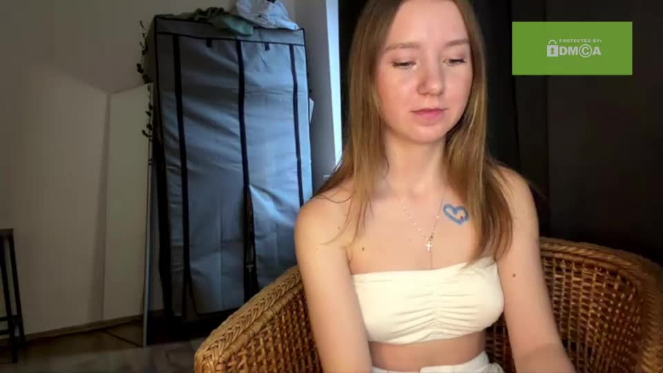 lisasmall Adult Chat August 10, 2026