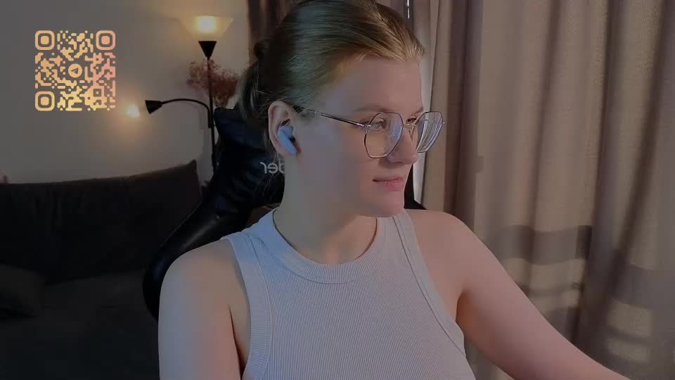 jess0e9 Adult Chat August 10, 2026