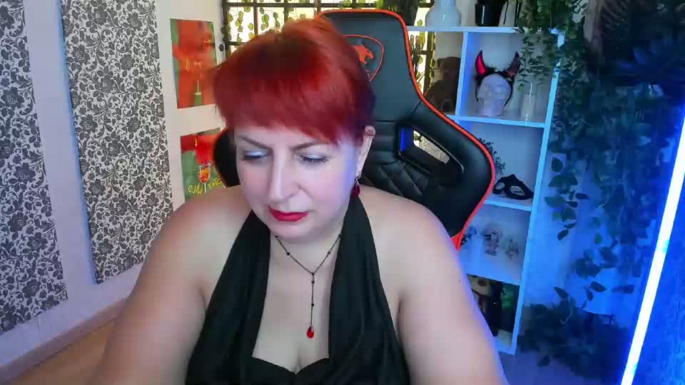 joana_woods Adult Chat August 10, 2026