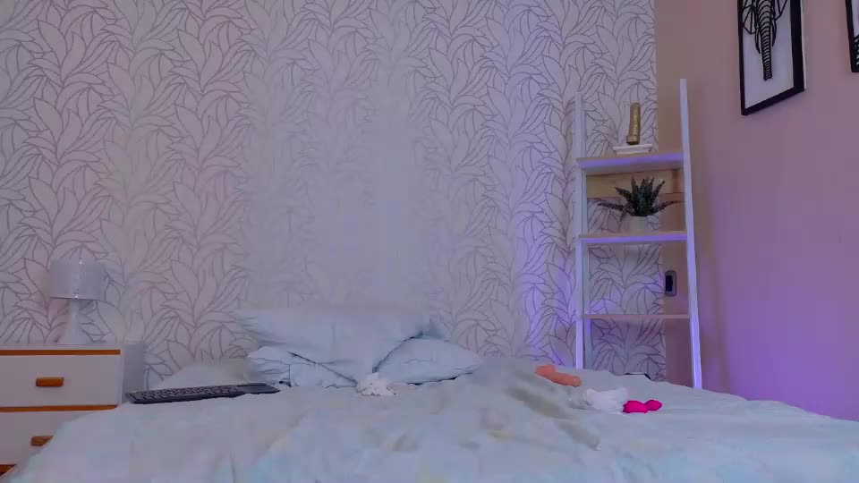 peach_babe_ Adult Chat August 10, 2026