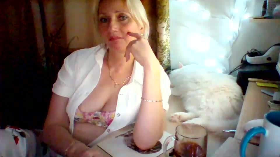 velka_raspberry Adult Chat August 11, 2026