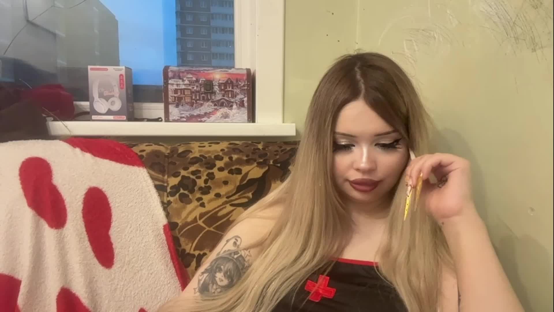 AngelenaBuote Adult Chat August 10, 2026