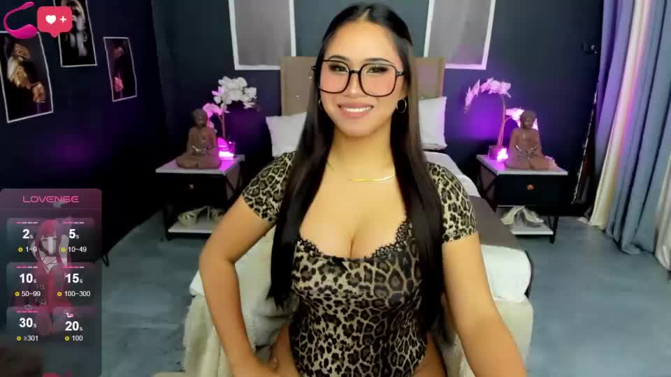 ivana_elise18 Adult Chat August 11, 2026