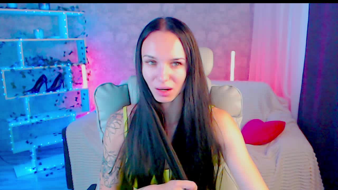 NicoleMerz Adult Chat August 11, 2026