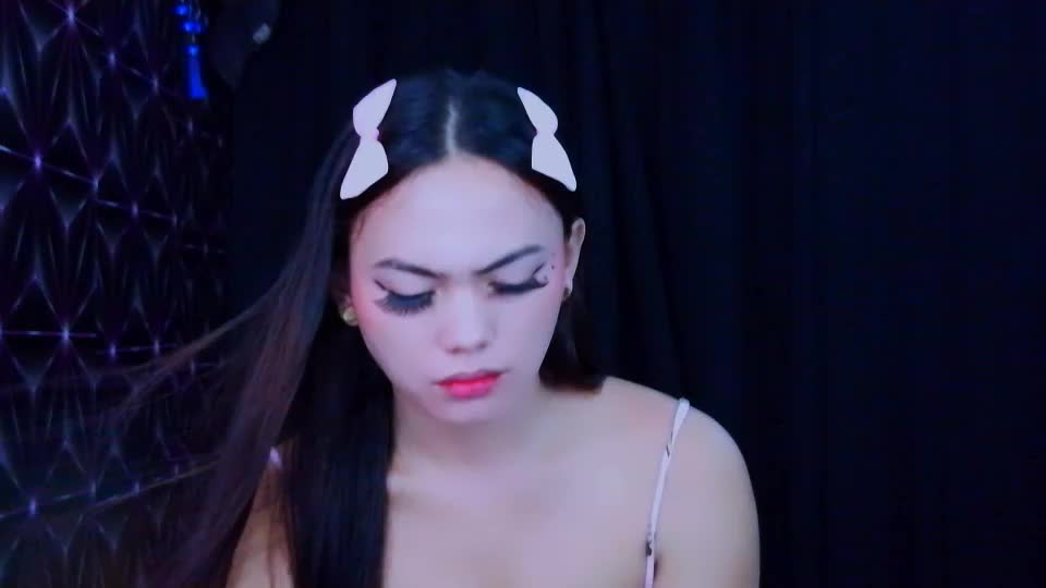 urhot_maxine Adult Chat August 10, 2026