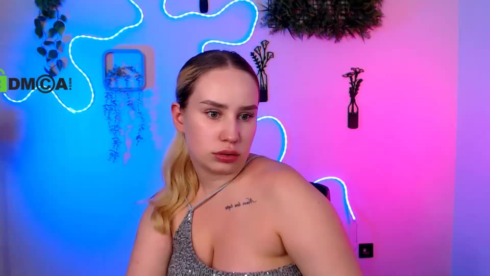 amalialowell Adult Chat August 11, 2026