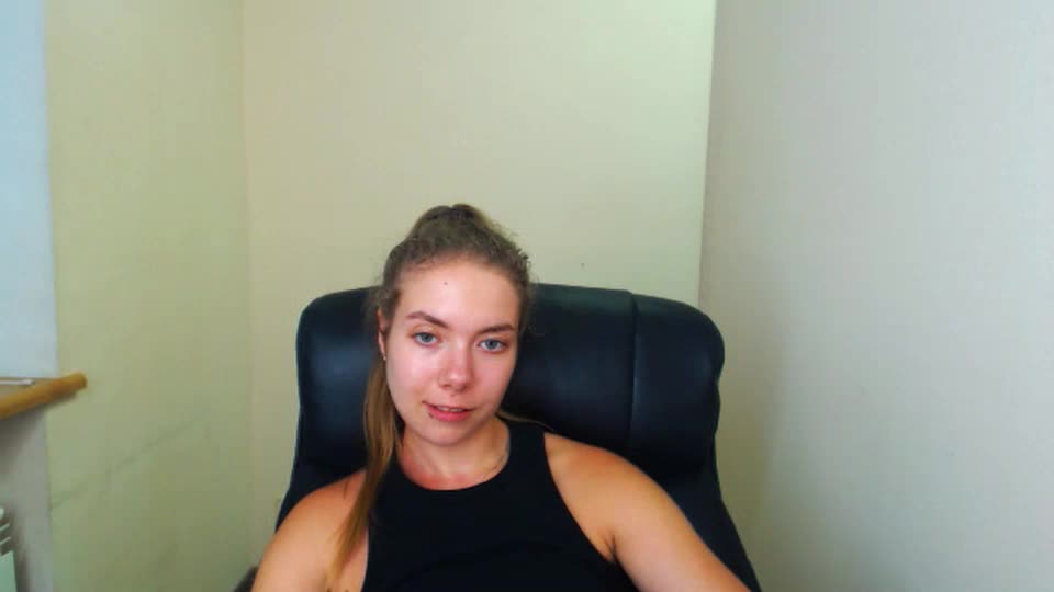 zoey_deuttch Adult Chat August 10, 2026