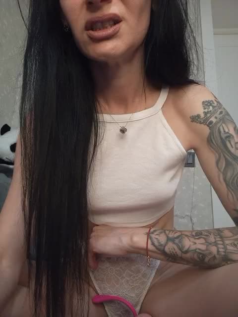 Black_chick Adult Chat August 11, 2026