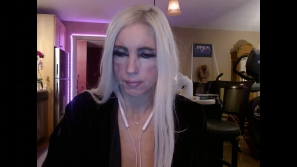 danikawhite69 Adult Chat August 10, 2026
