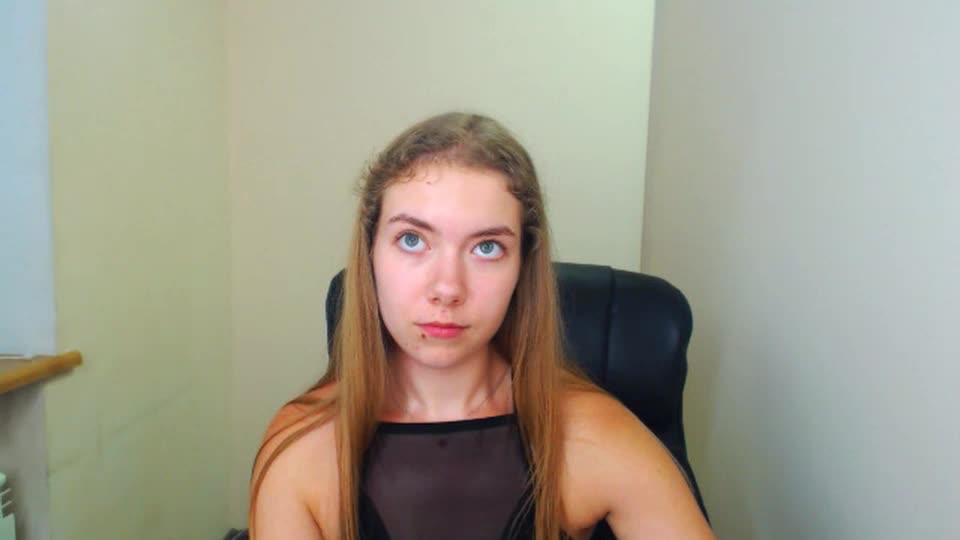 zoey_deuttch Adult Chat August 11, 2026