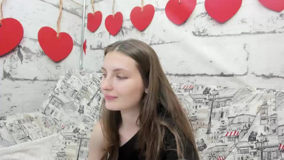 shyly_lisa Adult Chat August 10, 2026