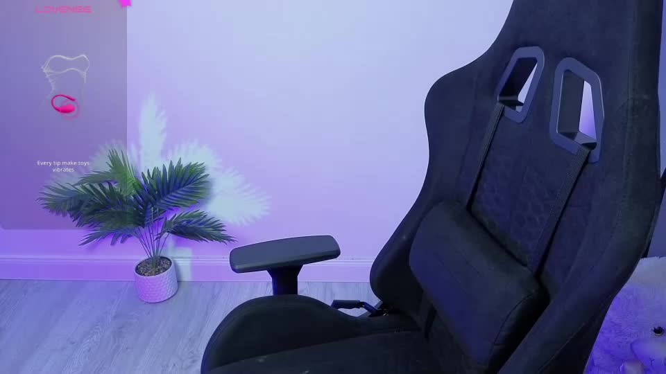 alessyaaa Adult Chat August 11, 2026