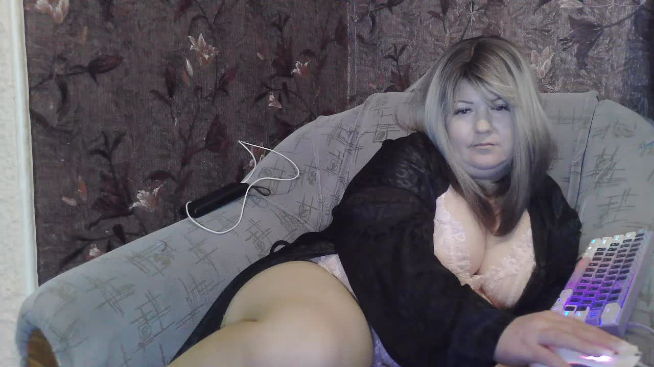 SanLuna Adult Chat August 11, 2026