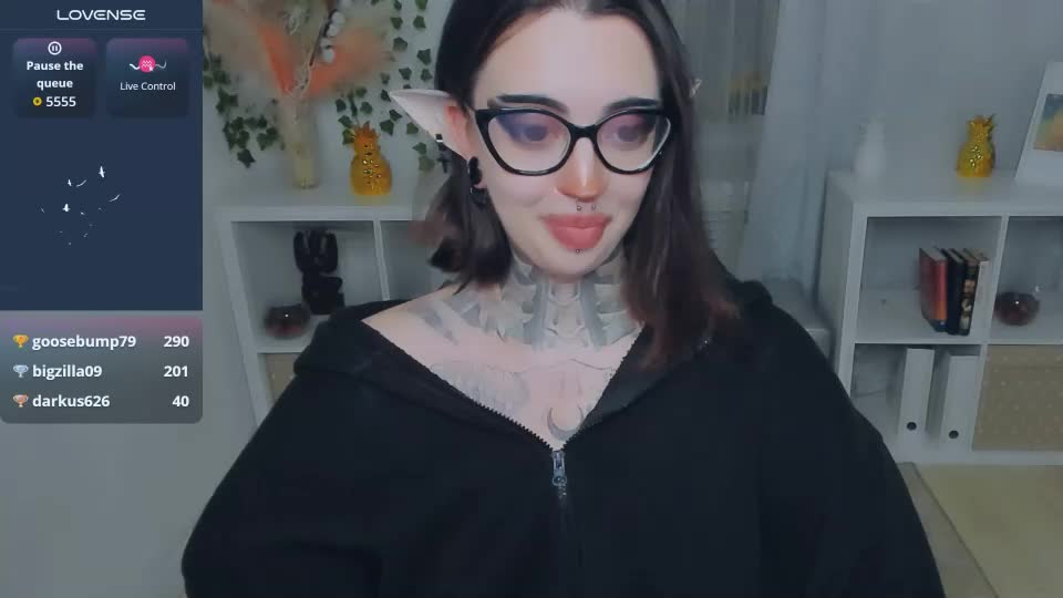 dixipixi_ Adult Chat August 11, 2026
