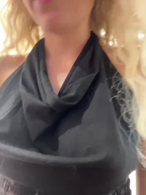 JJane- Adult Chat August 11, 2026