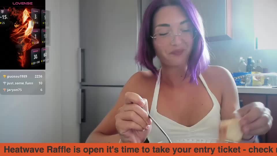 purplerainn69 Adult Chat August 11, 2026