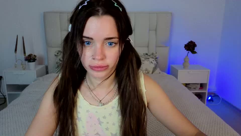 little_cuti1e Adult Chat August 11, 2026