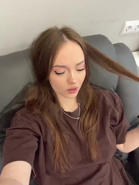 OlivkaVif Adult Chat August 11, 2026