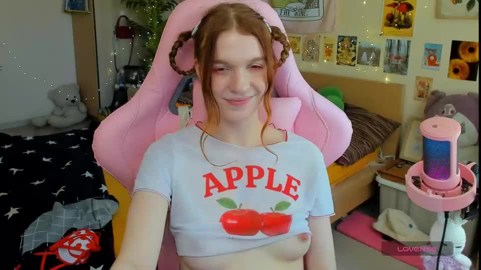 elly_milas Adult Chat August 11, 2026