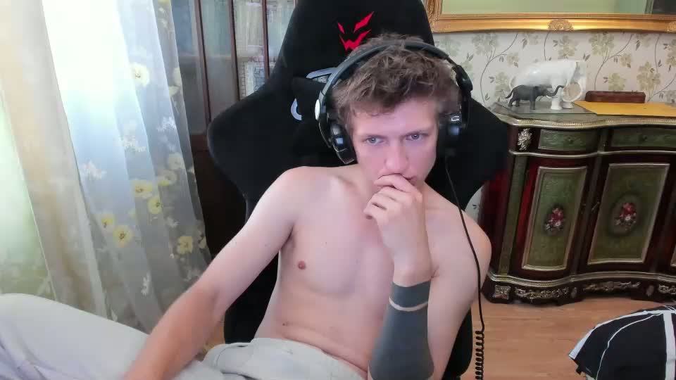 vince__dice Adult Chat August 11, 2026
