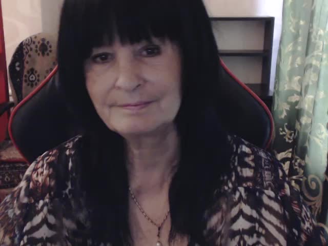 KatarinaGloss Adult Chat August 11, 2026