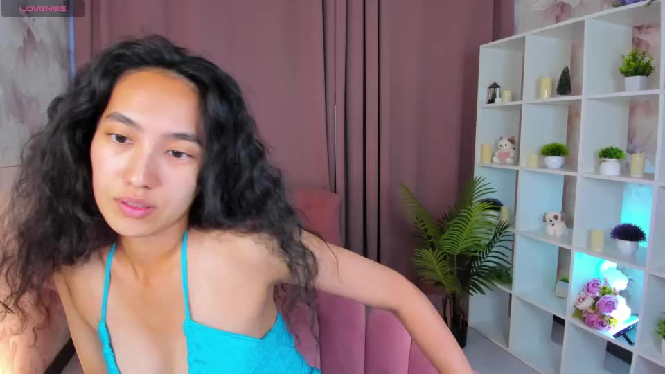 yummy_lamii Adult Chat August 12, 2026