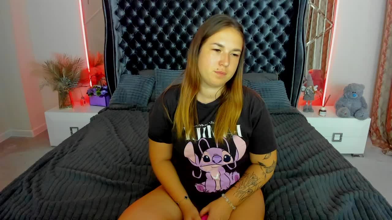 SofiiDarling Adult Chat August 11, 2026