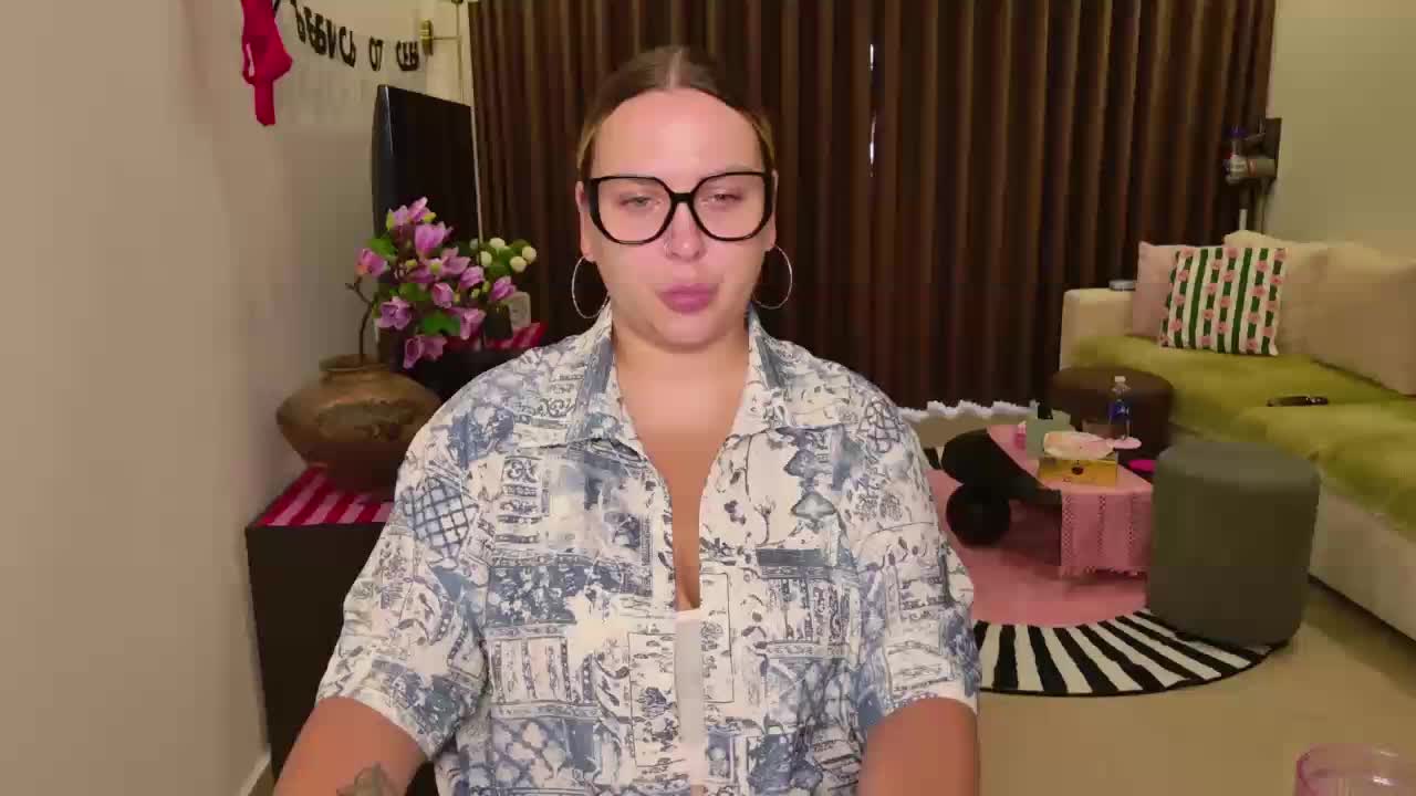 EvaPuffy Adult Chat August 11, 2026