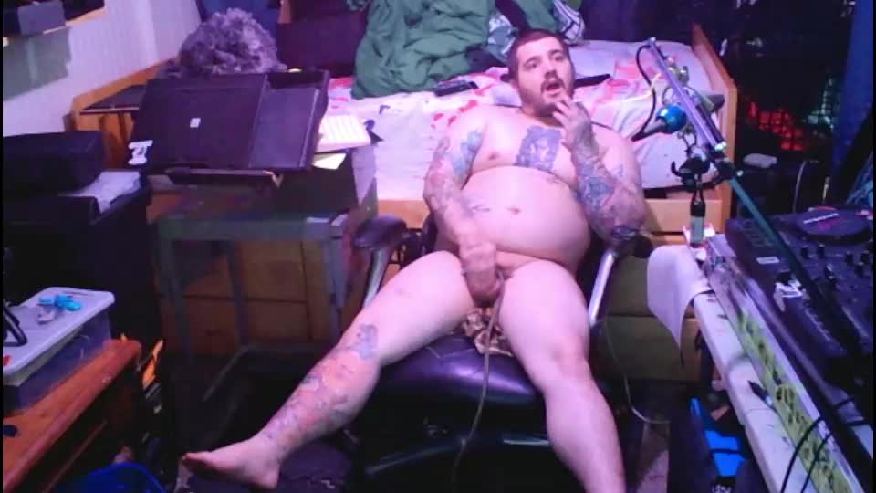 kinkybiguy14 Adult Chat August 12, 2026