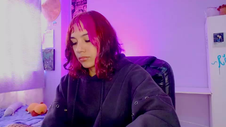 mel_dahlia Adult Chat August 12, 2026