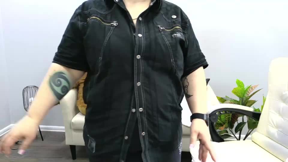 bonnnyboobsy Adult Chat August 11, 2026
