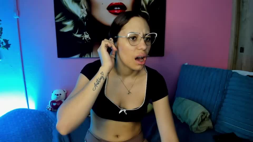 tania06 Adult Chat August 12, 2026