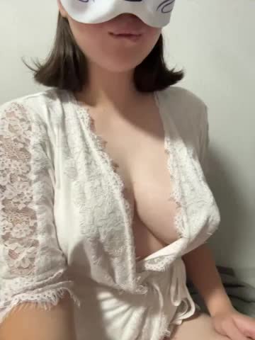 miLisochka Adult Chat August 12, 2026