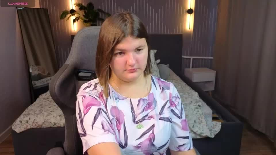 kittyliikk Adult Chat August 11, 2026