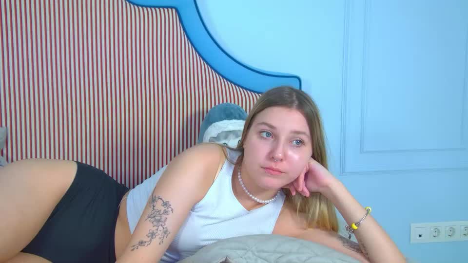 tinaburton Adult Chat August 11, 2026